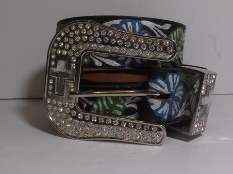 Women's Tri-Fold Wallet With Star Concho